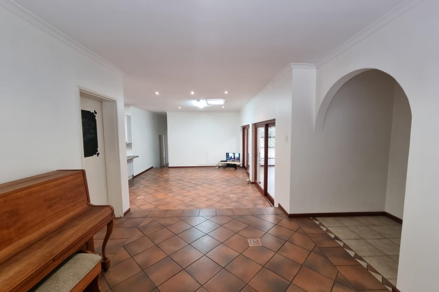 To Let 3 Bedroom Property for Rent in Vredekloof Western Cape